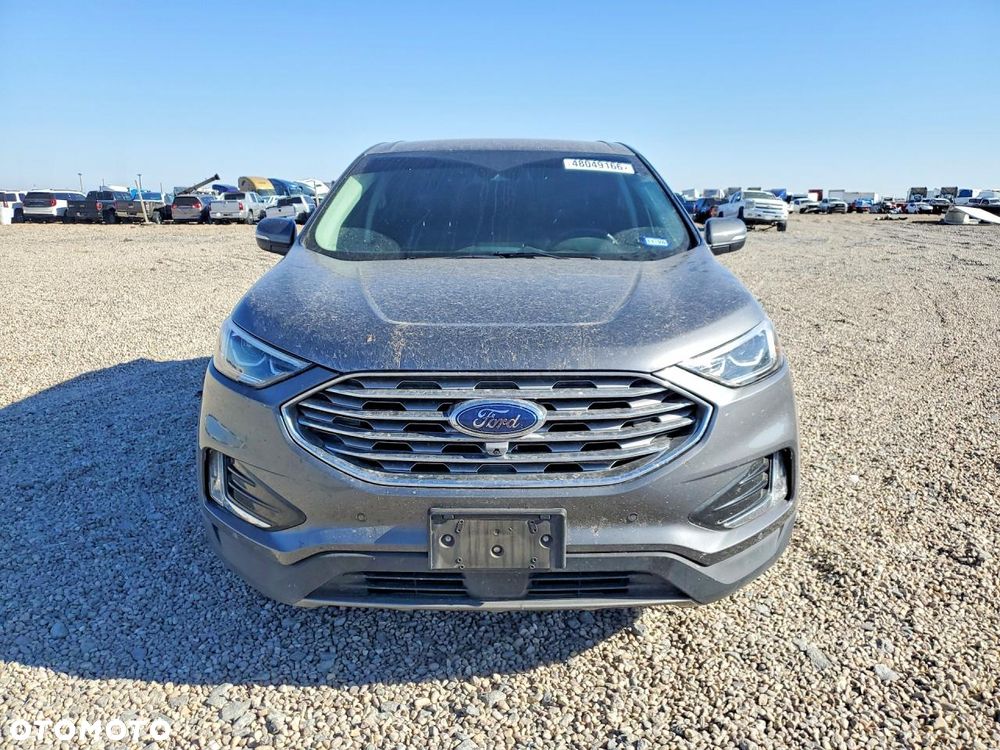 Ford Edge ver-2-0-ecoblue-4x2-titanium - 5