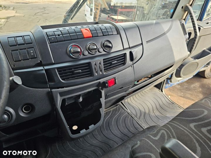 PRZEKŁADKA Z DO ANGLIKA DESKA ROZDZIELCZA KOKPIT KONSOLA IVECO EUROCARGO 08-15 rok - 2