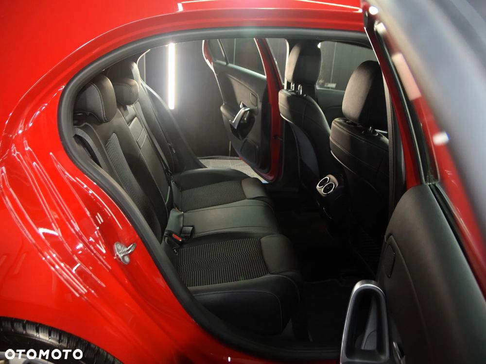 Mercedes-Benz Klasa A 200 Progressive 7G-DCT - 9