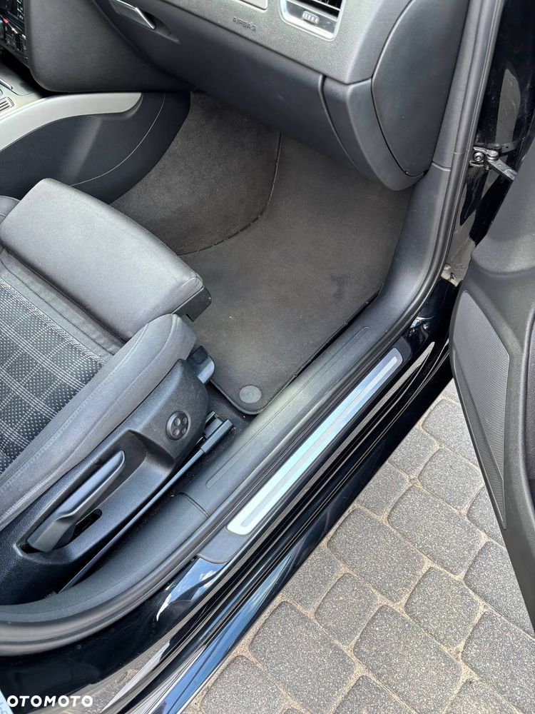 Audi A4 Avant 2.0 TDI - 15