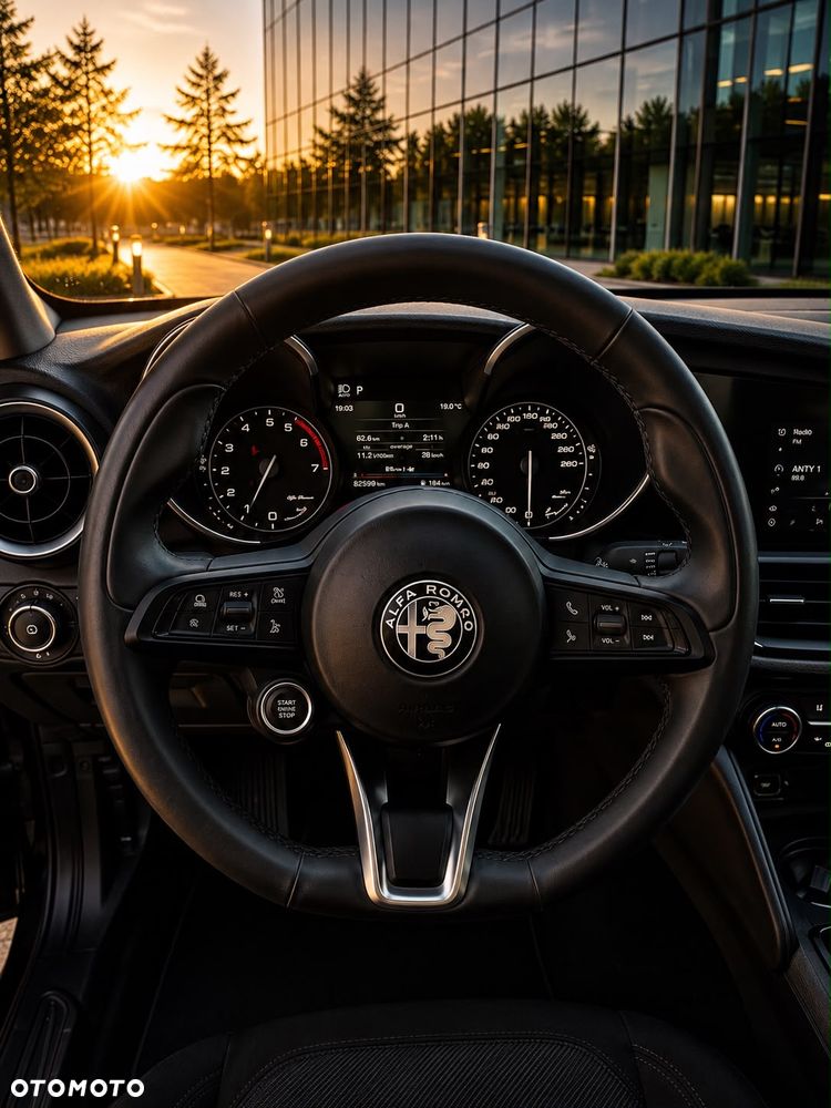 Alfa Romeo Giulia 2.0 Turbo Business - 5
