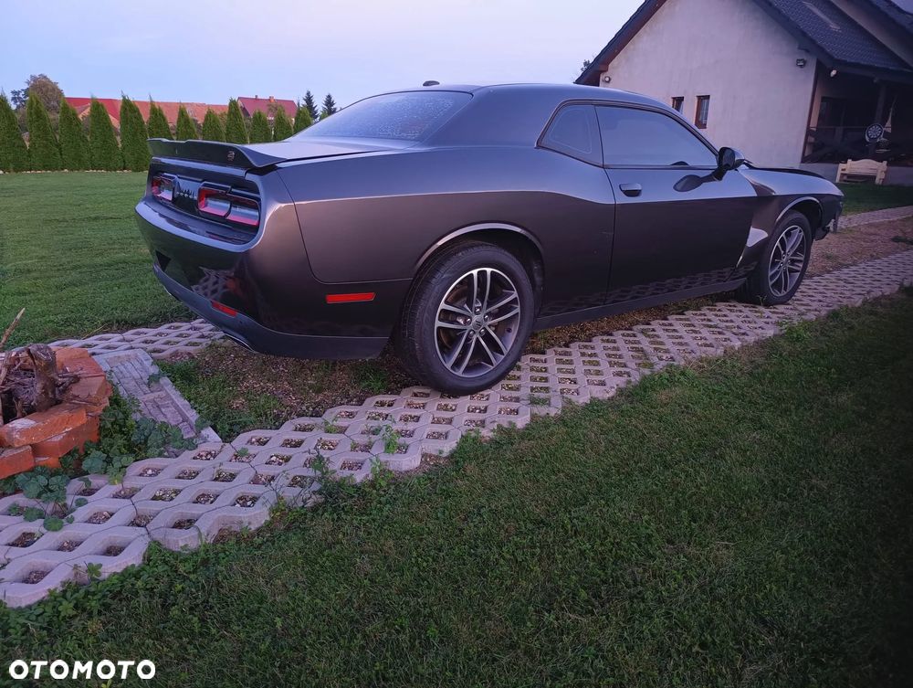 Dodge Challenger 3.6 SXT - 23