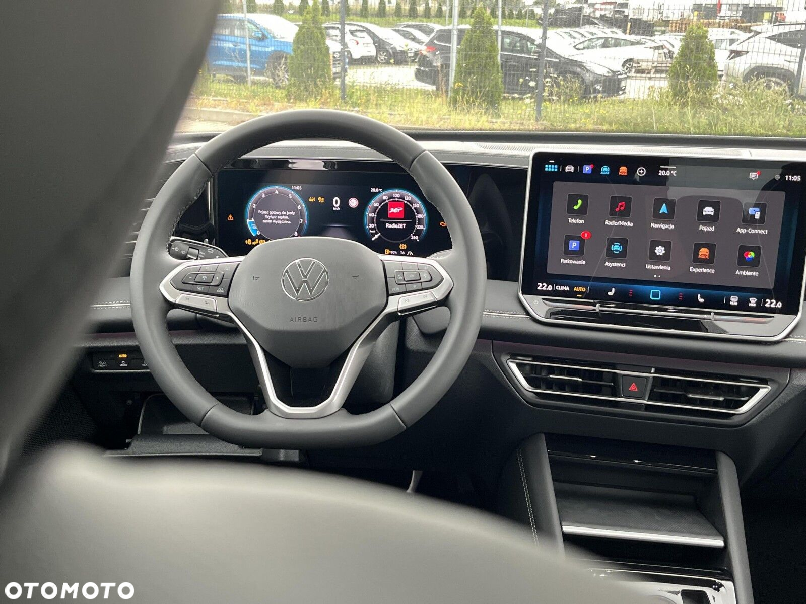 Volkswagen Tiguan - 12