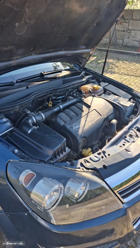 Opel Astra 1.3 CDTi Enjoy - 33