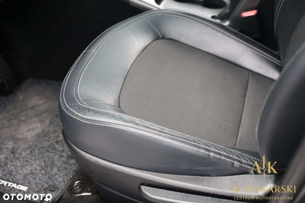 Kia Sportage - 19