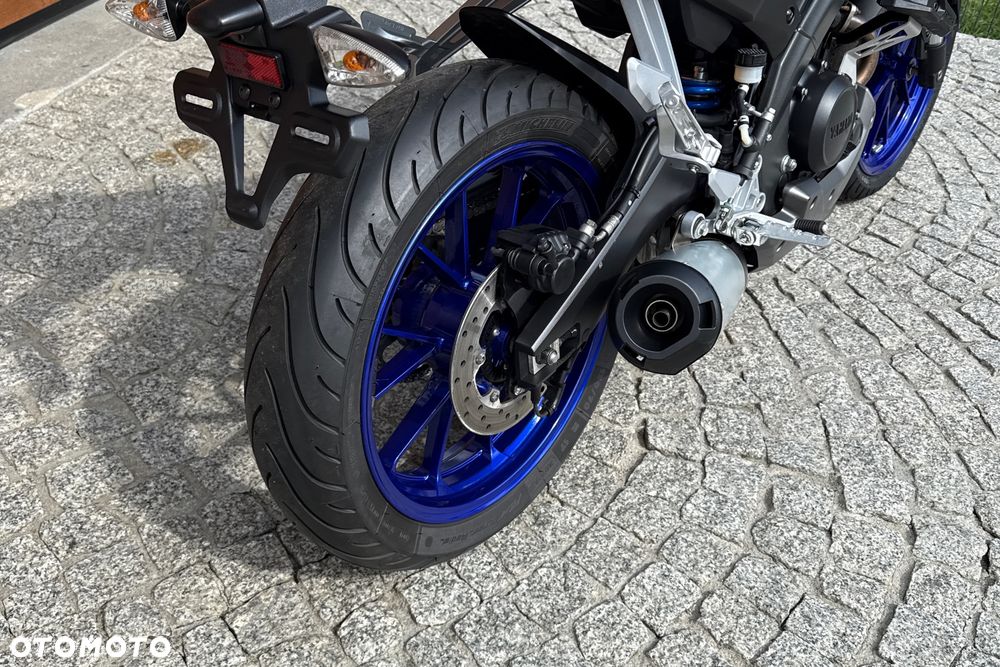 Yamaha MT - 13