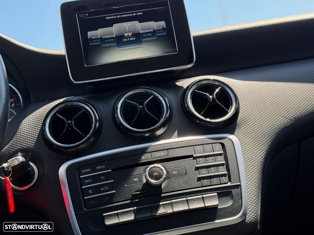Mercedes-Benz A 180 - 18