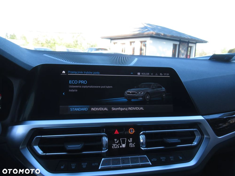 BMW Seria 3 320d MHEV Sport Line - 30