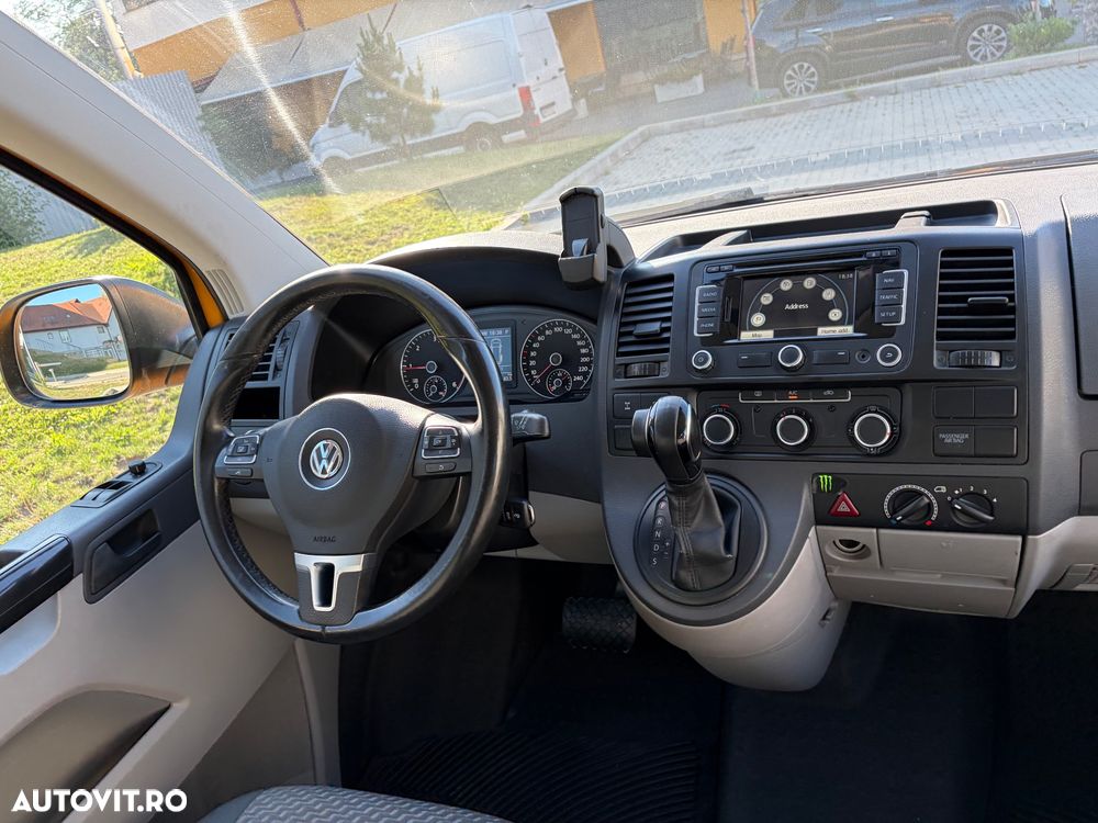 Volkswagen Transporter - 15
