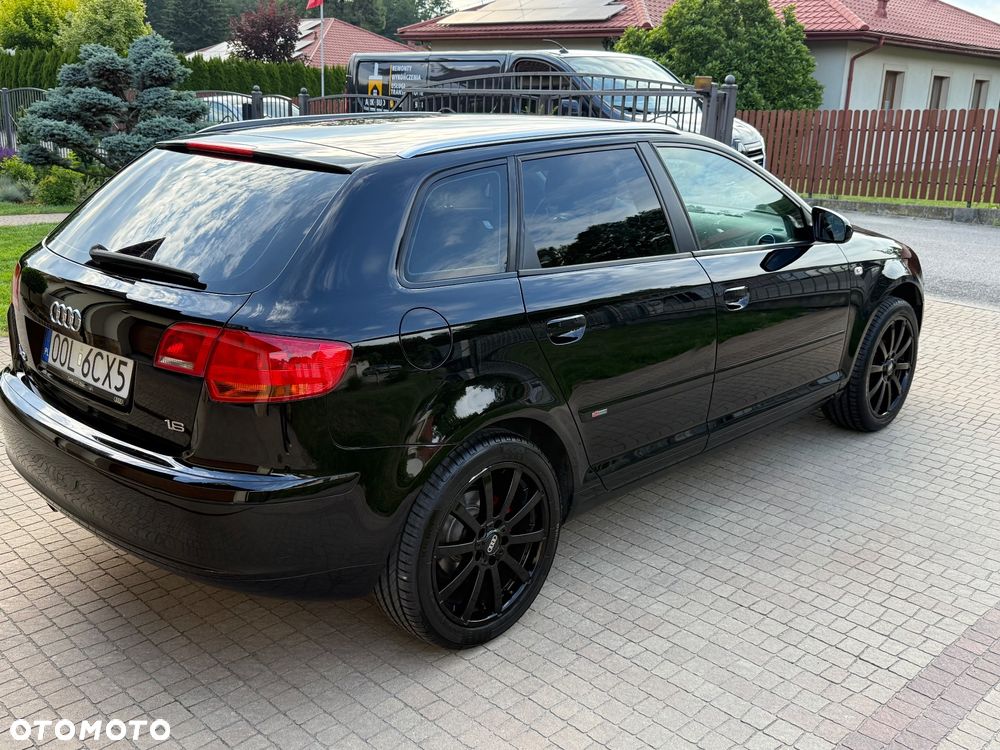 Audi A3 Sportback 1.6 Ambition - 4