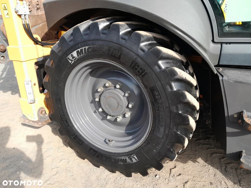 Case 580SV 2023R - 18