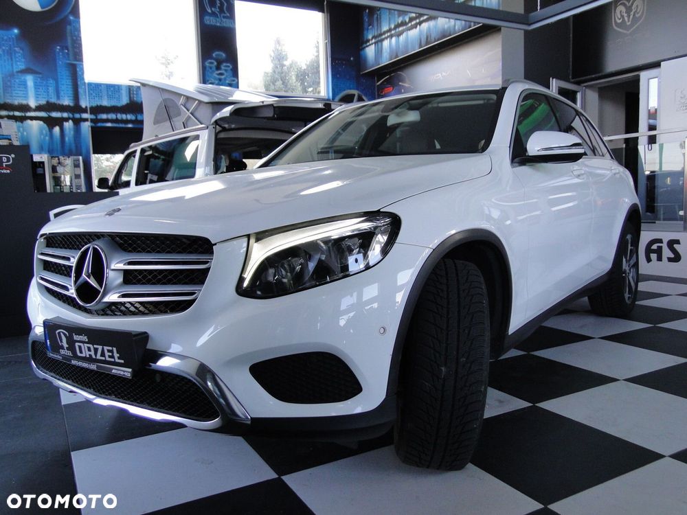 Mercedes-Benz GLC - 4