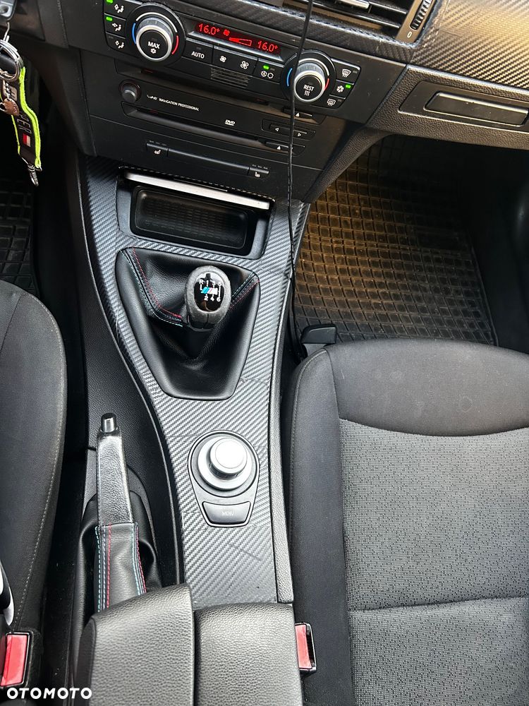 BMW Seria 3 - 16