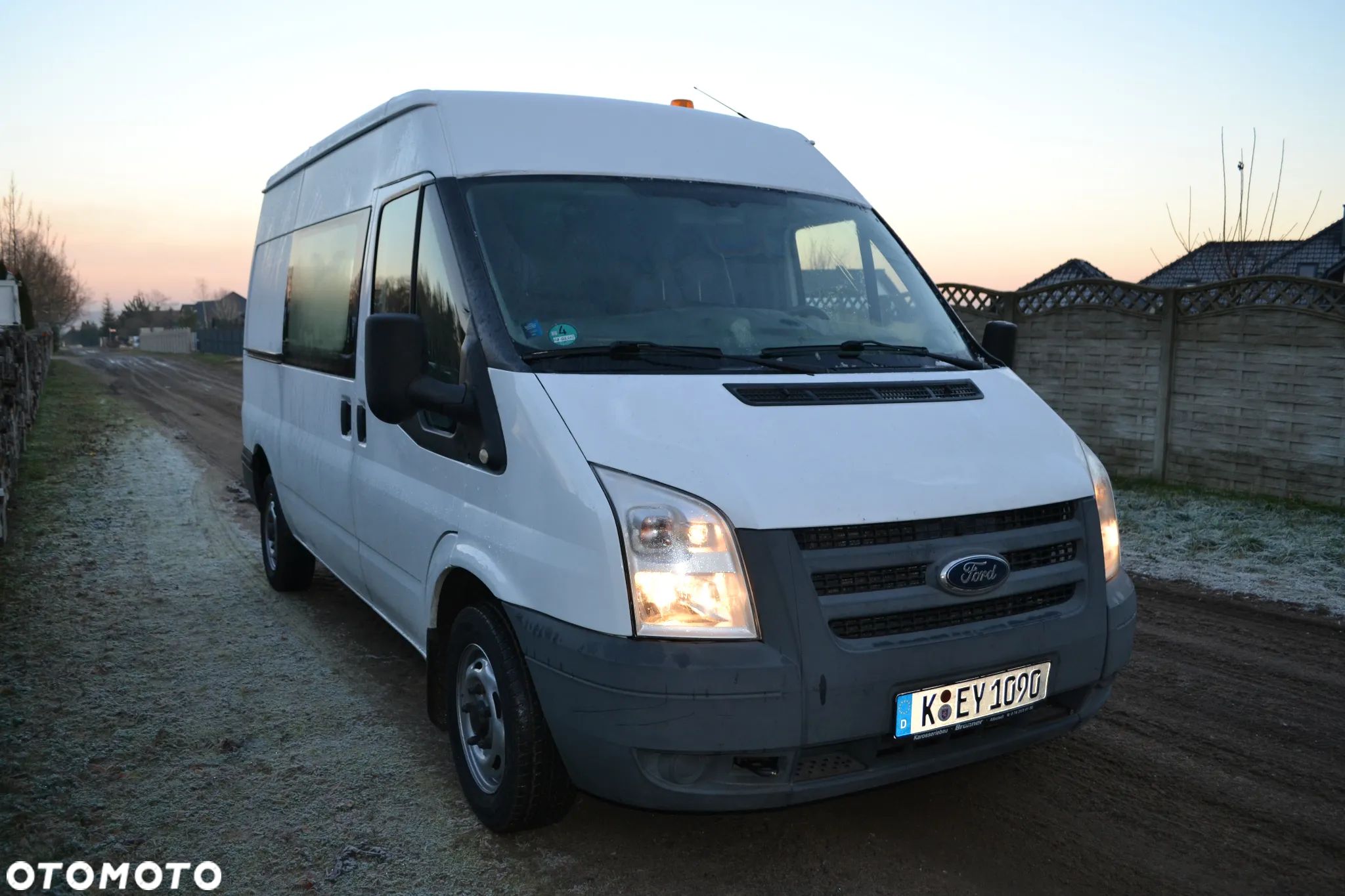Ford TRANSIT - 1