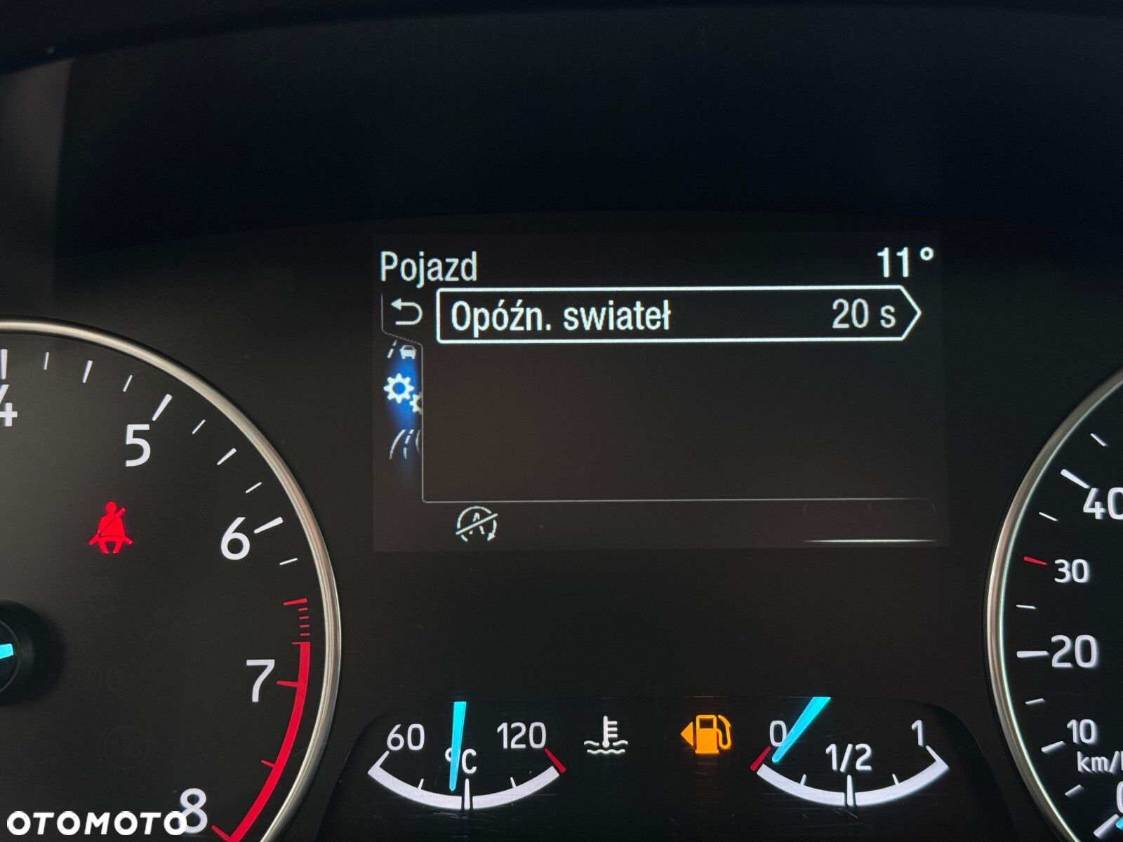 Ford EcoSport 1.0 EcoBoost ST-Line ASS - 26
