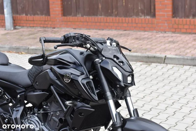 Yamaha MT - 4