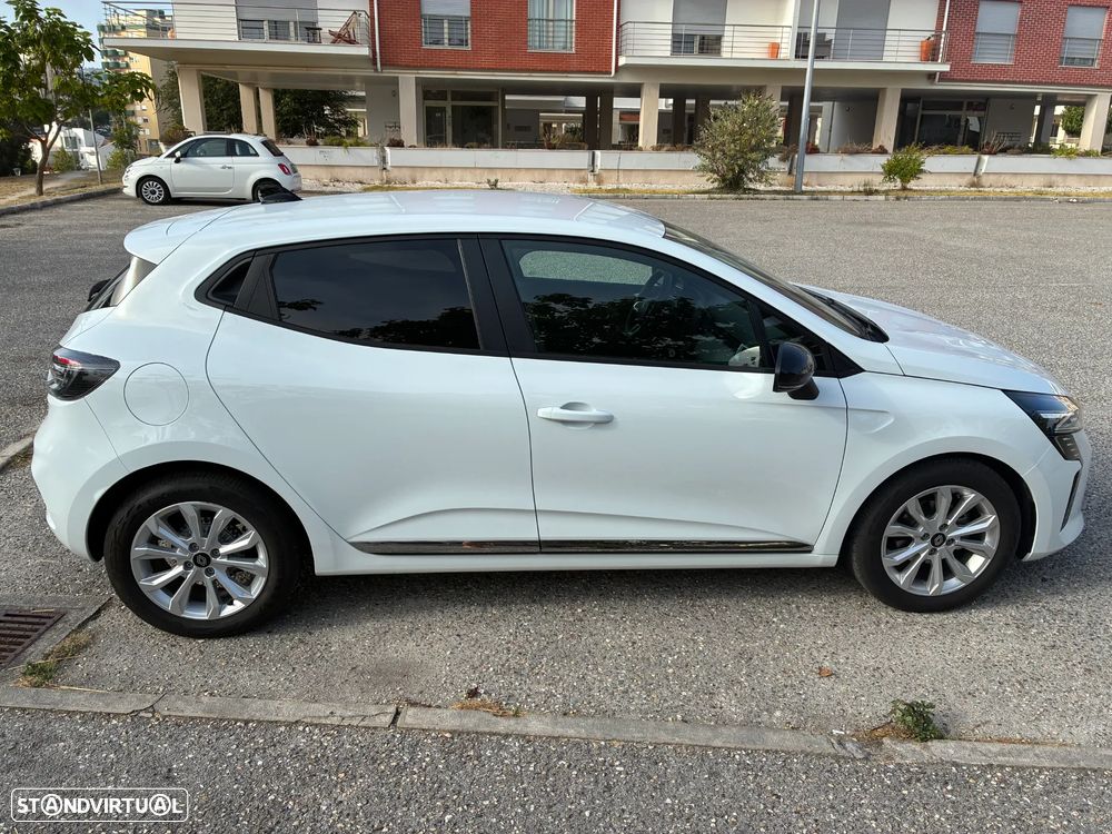 Renault Clio 1.0 TCe Evolution Bi-Fuel - 3