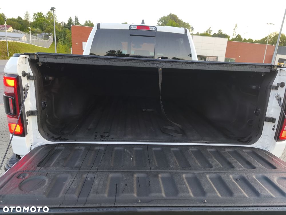 RAM 1500 5.7 Crew Cab Bighorn - 10