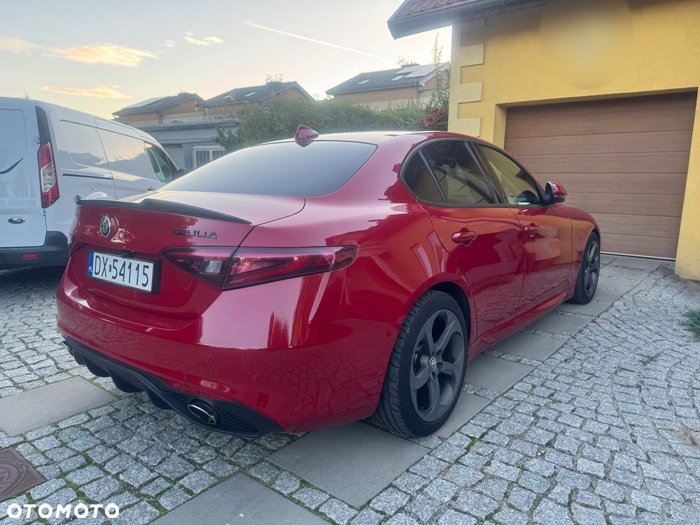 Alfa Romeo Giulia 2.0 Turbo - 5