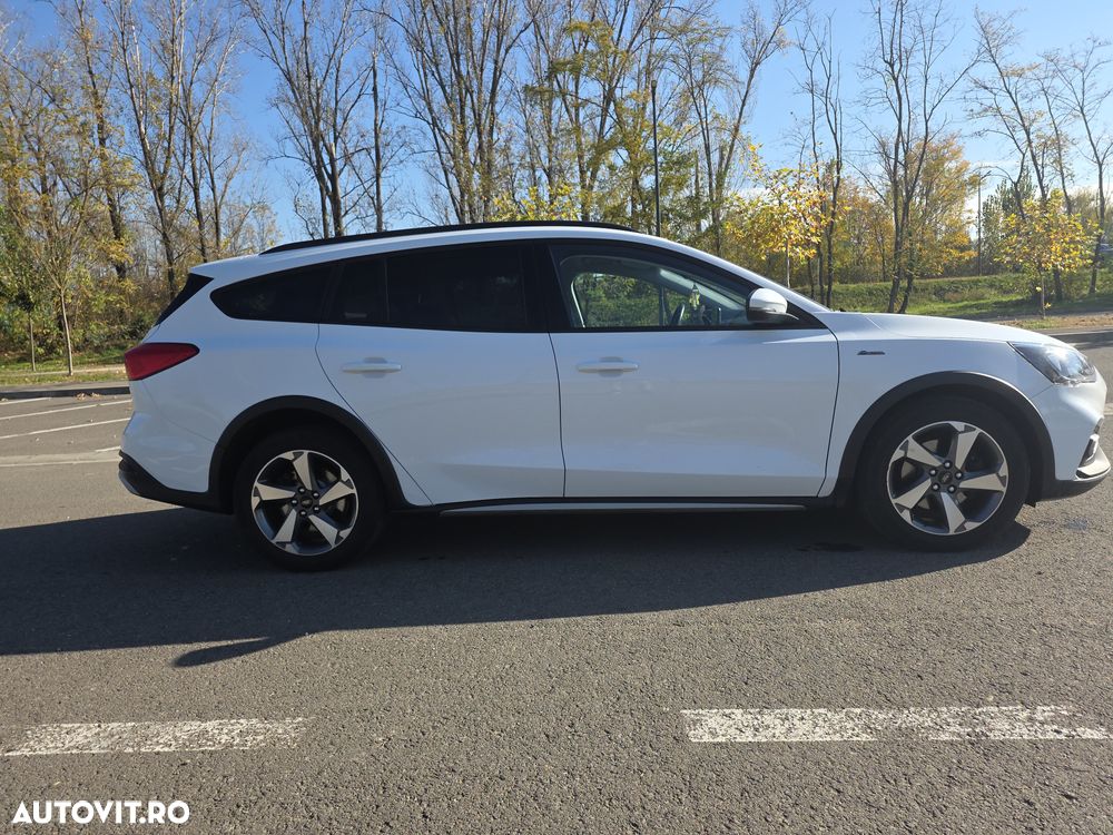 Ford Focus 2.0 EcoBlue Start-Stopp-System ACTIVE - 25