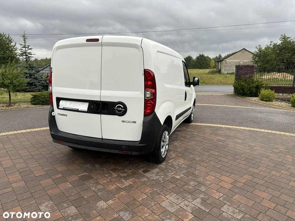 Opel Combo - 9