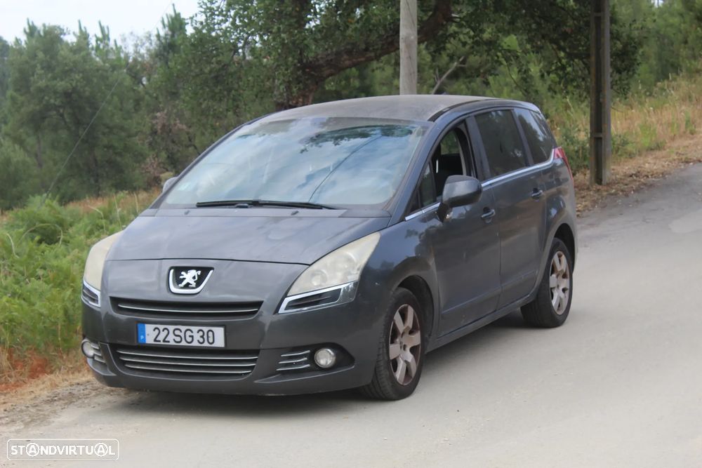 Peugeot 5008 - 1