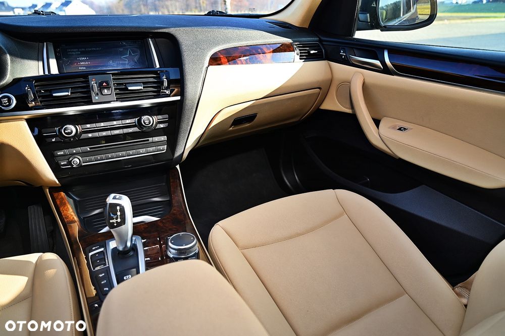 BMW X3 xDrive28i - 10