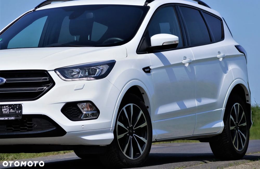 Ford Kuga - 11