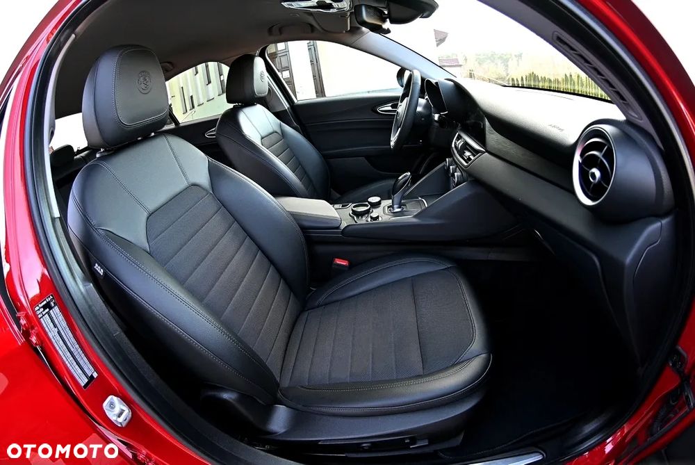 Alfa Romeo Giulia 2.0 Turbo Super - 18