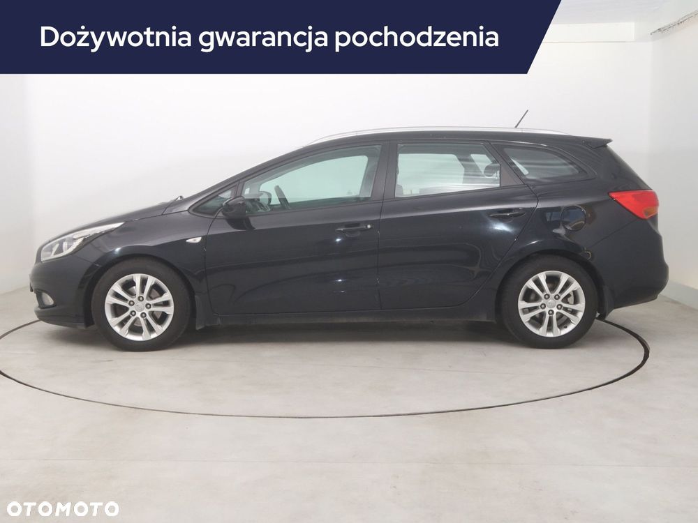 Kia Ceed - 4