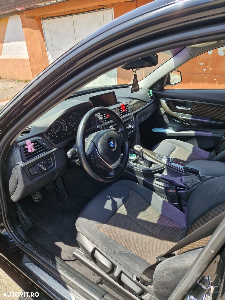 BMW Seria 3 320d DPF - 9