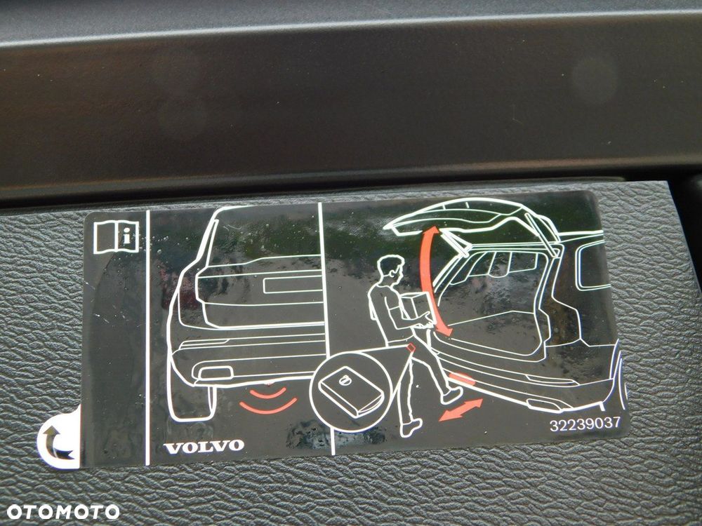 Volvo XC 60 B4 B Inscription - 31