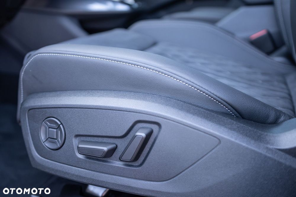 Audi Q4 e-tron - 12