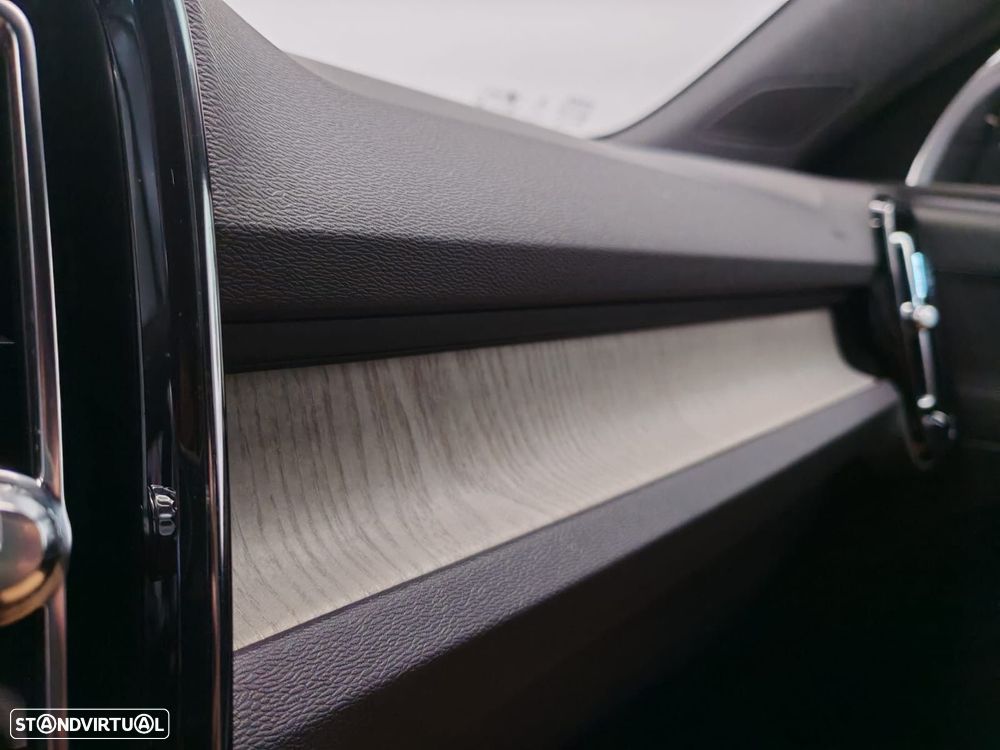 Volvo XC 40 2.0 D3 Inscription Geartronic - 17