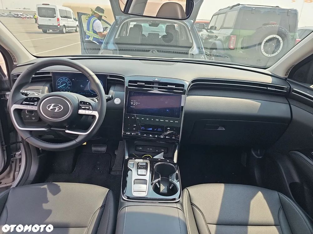 Hyundai Tucson - 12
