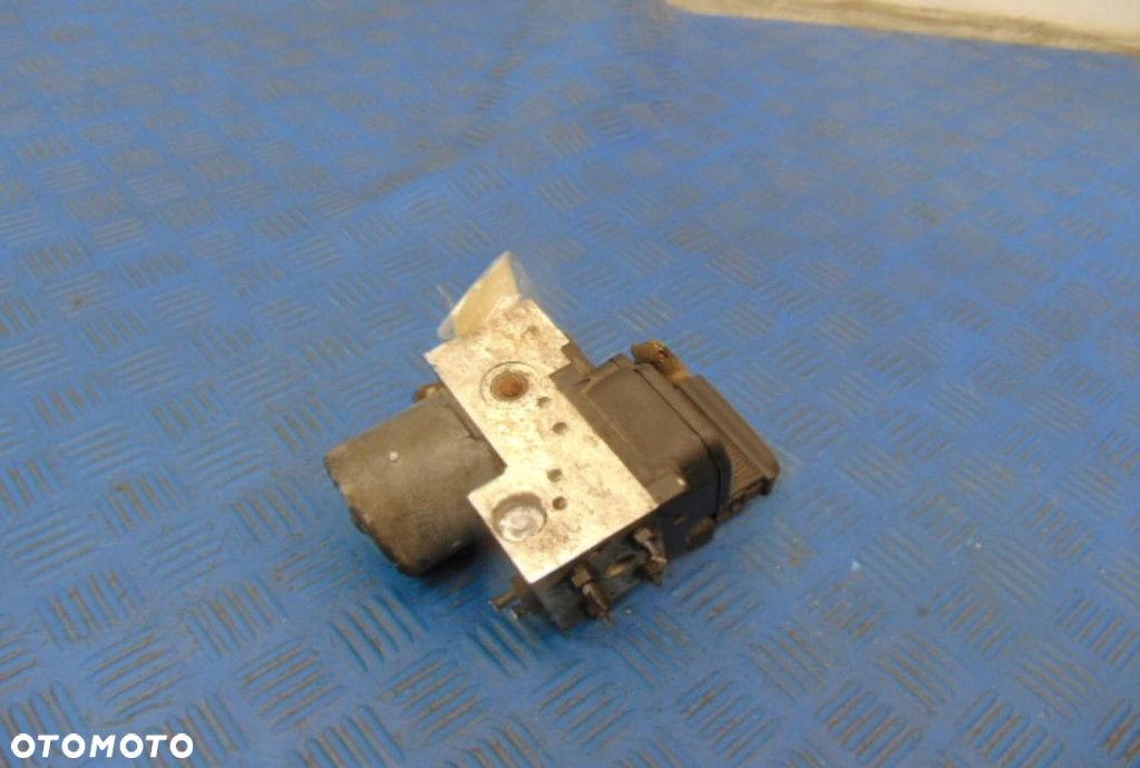 AUDI A4 B6 2.5D POMPA ABS 8E0614111T - 1
