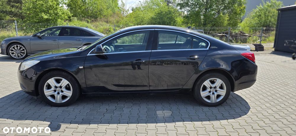 Opel Insignia - 2
