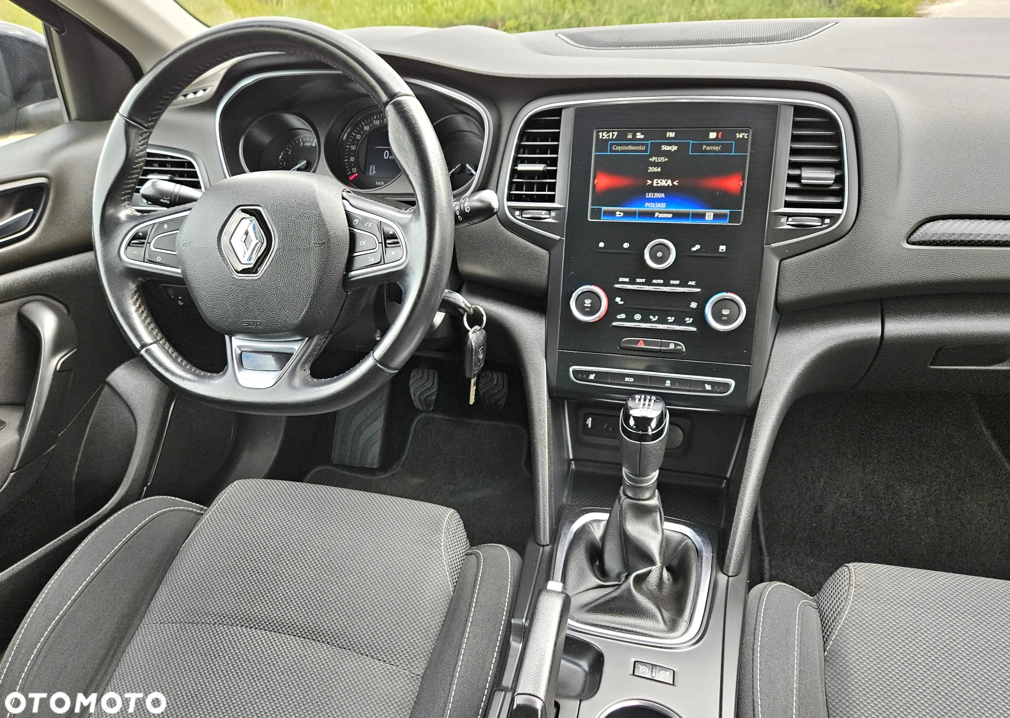 Renault Megane Grandtour ENERGY TCe 130 INTENS - 15