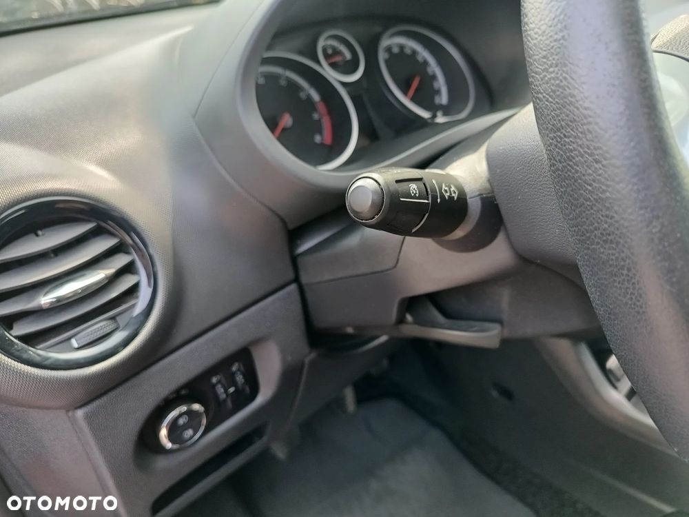 Opel Corsa 1.4 16V Color Edition - 27