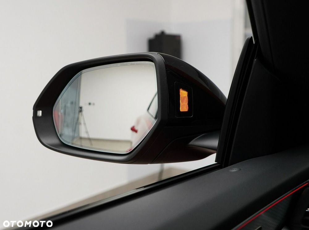 Audi Q8 - 27