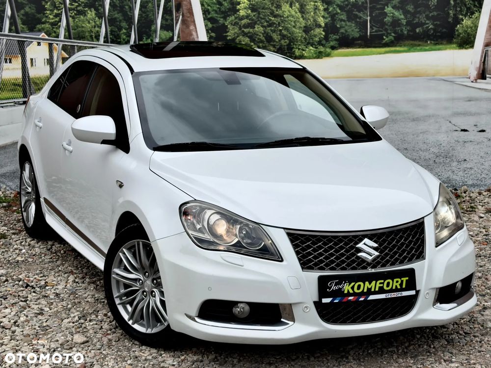 Suzuki Kizashi 2.4 4x4 CVT Sport - 5