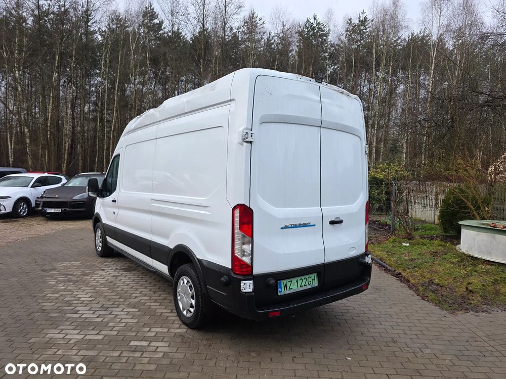 Ford Transit - 6