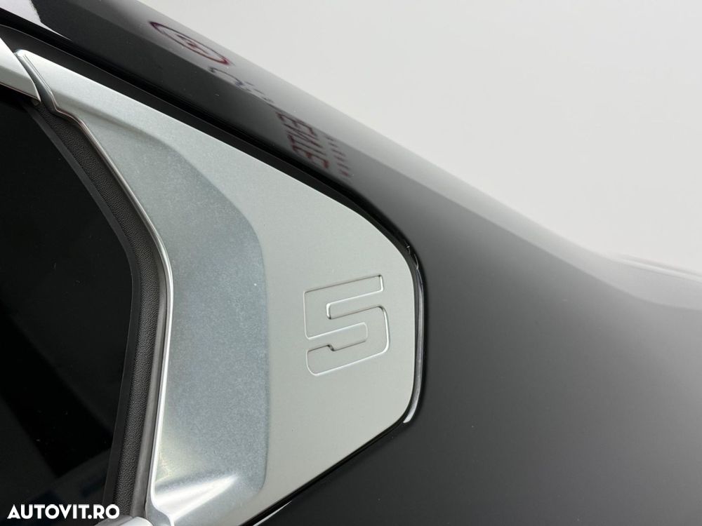 BMW Seria 5 520d xDrive AT MHEV - 13