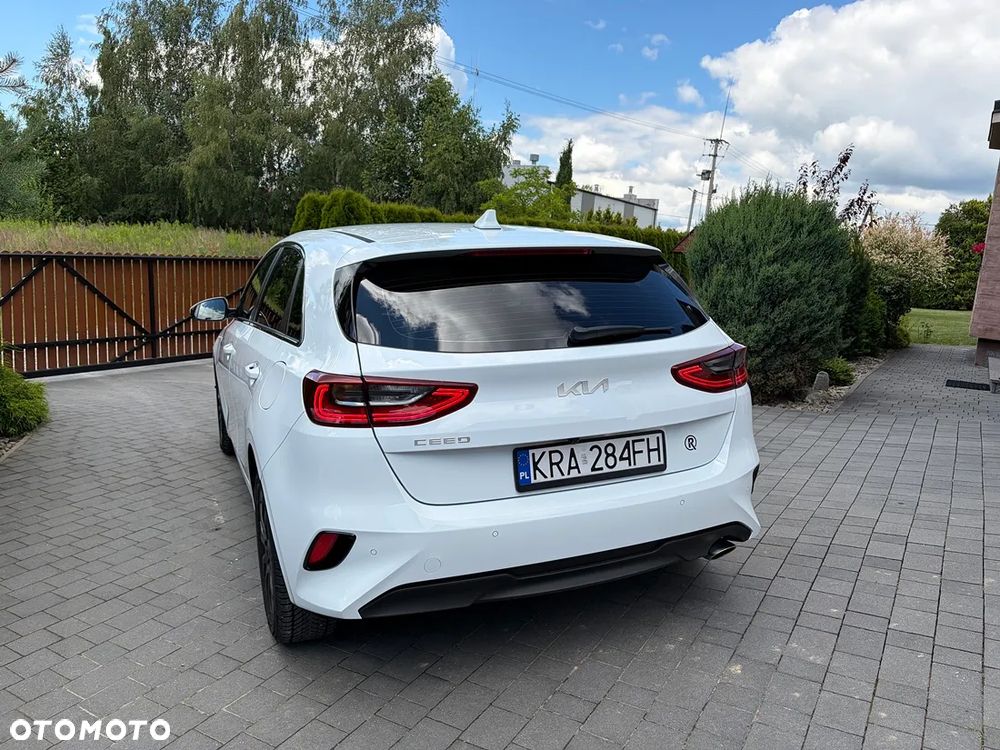 Kia Ceed 1.0 T-GDI Business Line Plus - 11