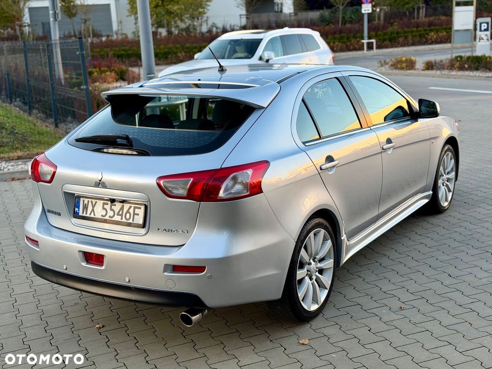 Mitsubishi Lancer 1.8 CVT Intense - 4