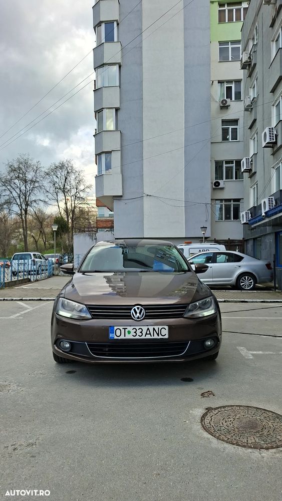 Volkswagen Jetta 1.6 TDI DPF Comfortline - 1