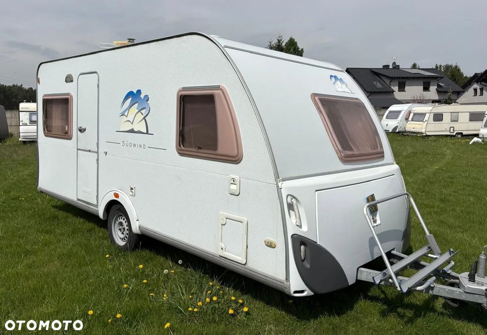 KNAUS SUDWIND - 1