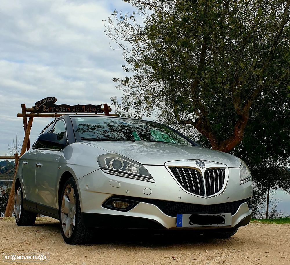 Lancia Delta 1.9 M-Jet TwinTurbo Platinum - 6