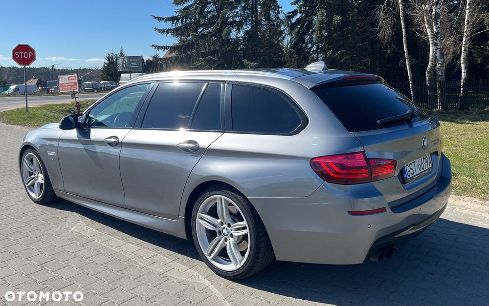 BMW Seria 5 525d Sport-Aut - 2