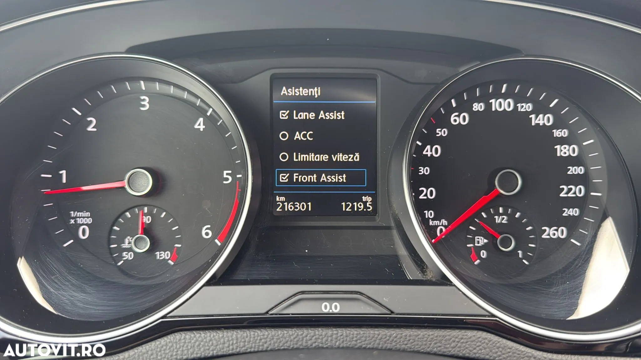 Volkswagen Passat Alltrack 2.0 TDI DSG 4Motion - 8